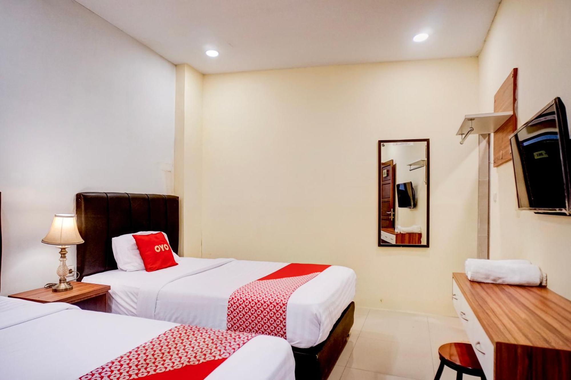 Hotel O Medan City Near Sun Plaza Formerly Residence Anugrah Exterior photo